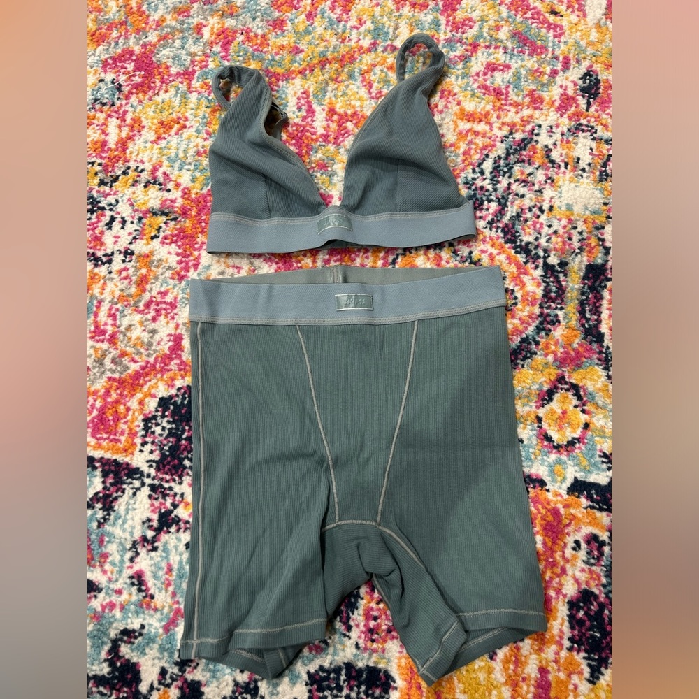 COPY - SKIMS cotton rib boxer & bralette